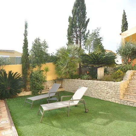 With Views Like The Pool Sea Meia *